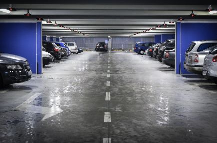 Parken Auto Parkplatz Garage Tiefgarage Parkhaus